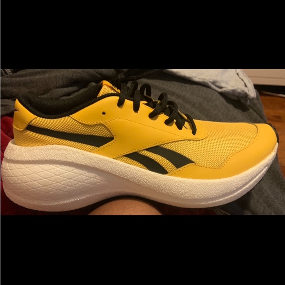 Reebok
(WMNS) Reebok Metreon 'Toxic Yellow' FW5177